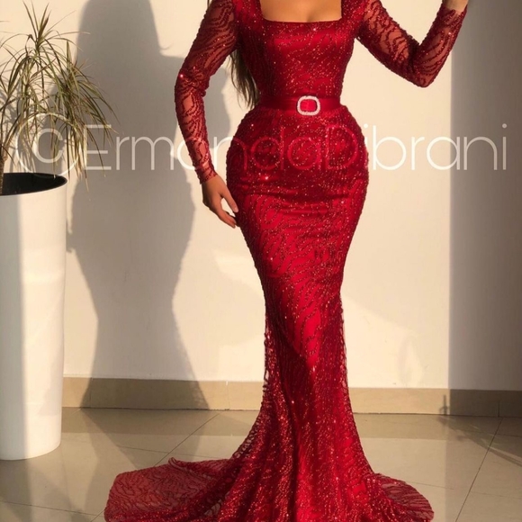 Dinner Gown - Picture 5 of 9